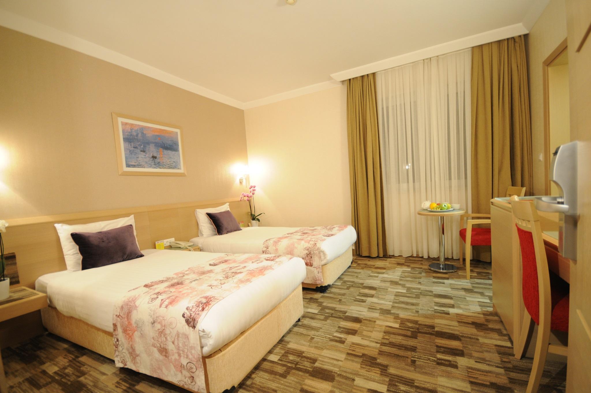 Sv Business Hotel Taksim อิสตันบูล ภายนอก รูปภาพ