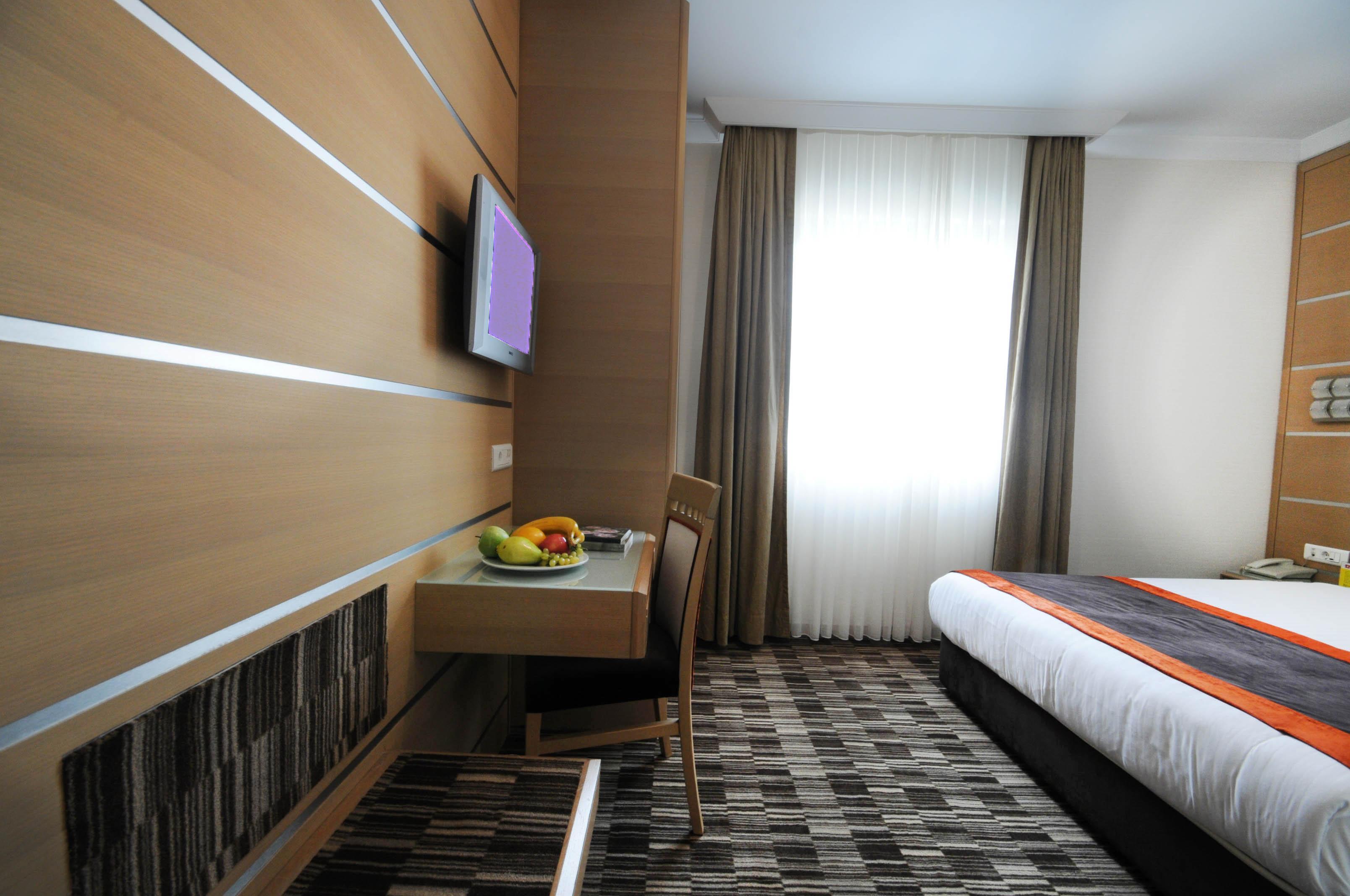 Sv Business Hotel Taksim อิสตันบูล ภายนอก รูปภาพ