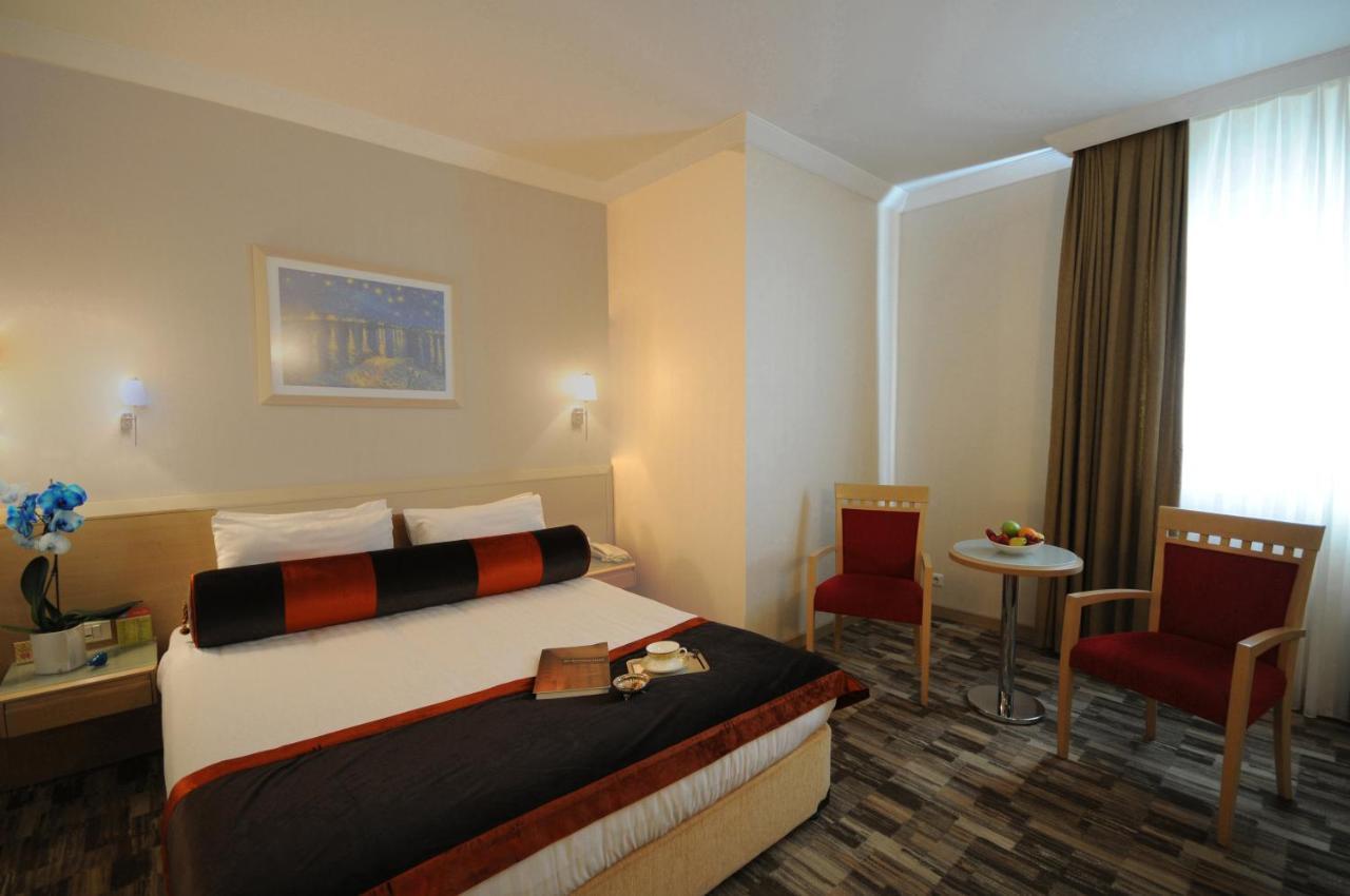 Sv Business Hotel Taksim อิสตันบูล ภายนอก รูปภาพ